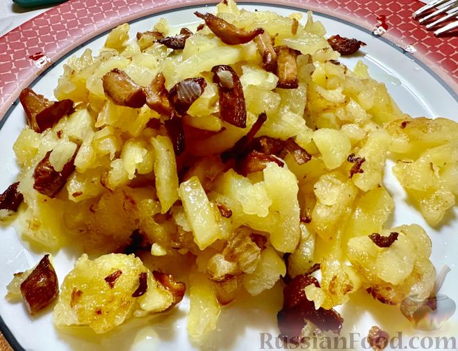 Жареная картошка с грибами